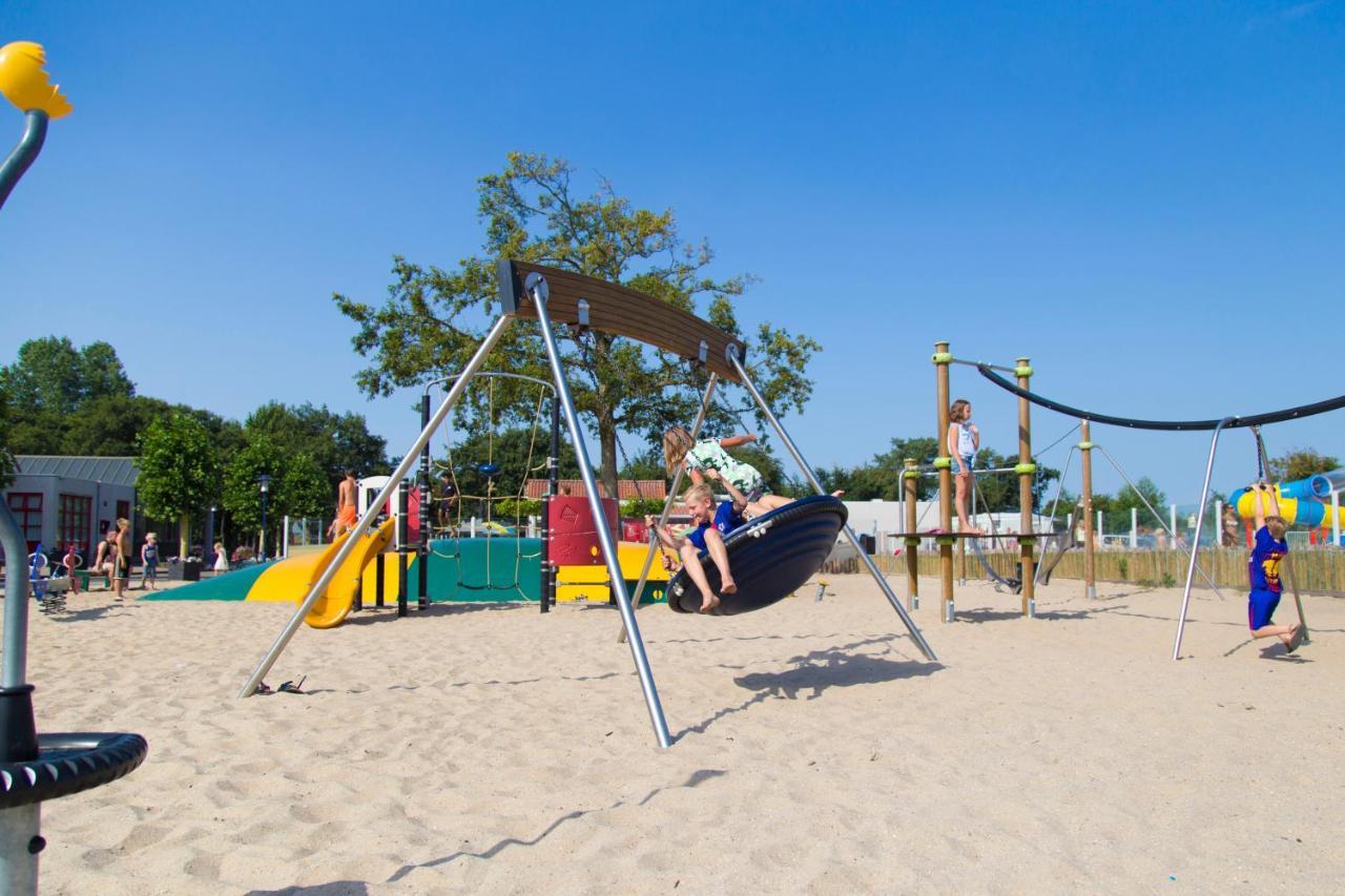 Camping De Duinhoeve Chalet Schelp Not For Companies Nieuw-Haamstede Kültér fotó